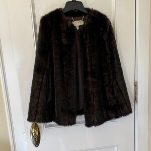 NWOT Michael by Michael Kors faux fur cape Sz XXS